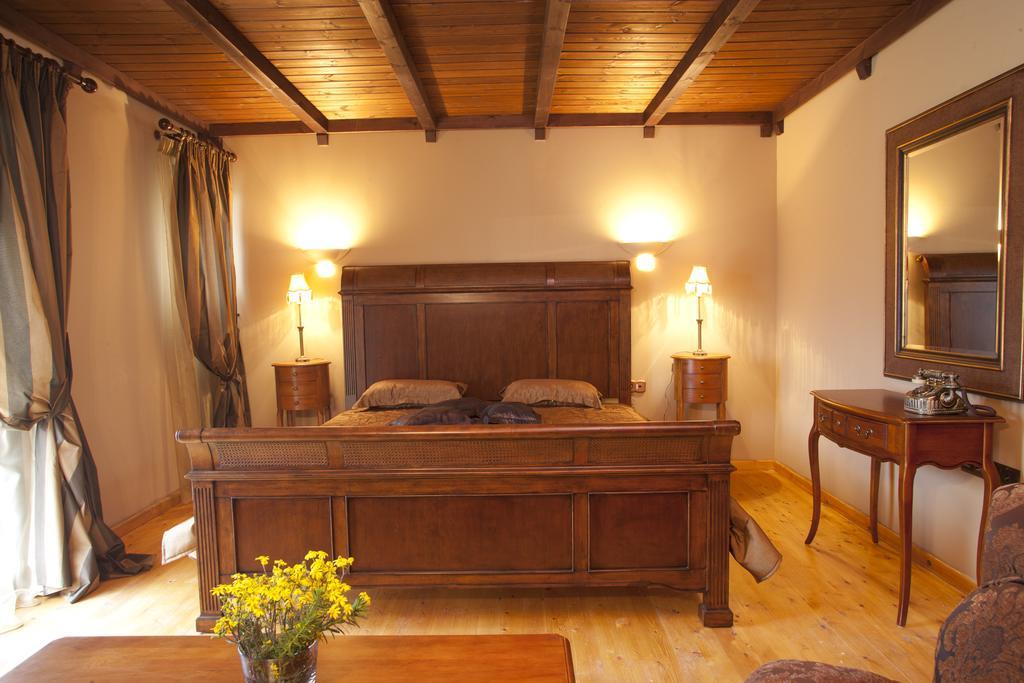 Refanidis Natural Luxury Hotel Áno Poróïa Pokoj fotografie